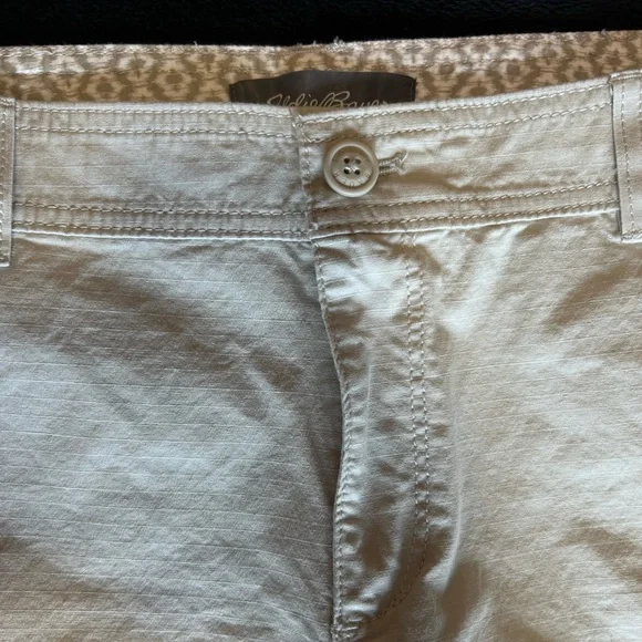 Eddie Bauer cargo shorts size 18 - Picture 5 of 10